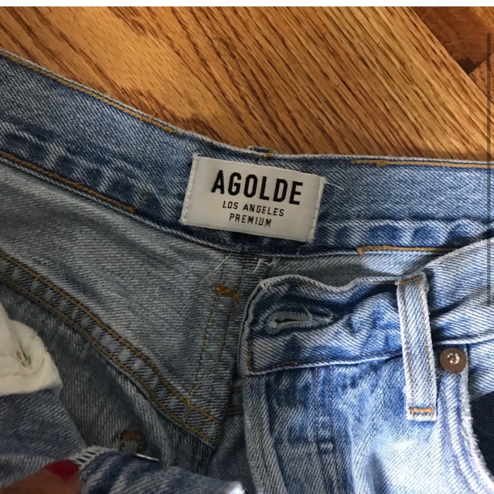 AGOLDE Jamie High-Rise Shorts - Picture 2 of 7